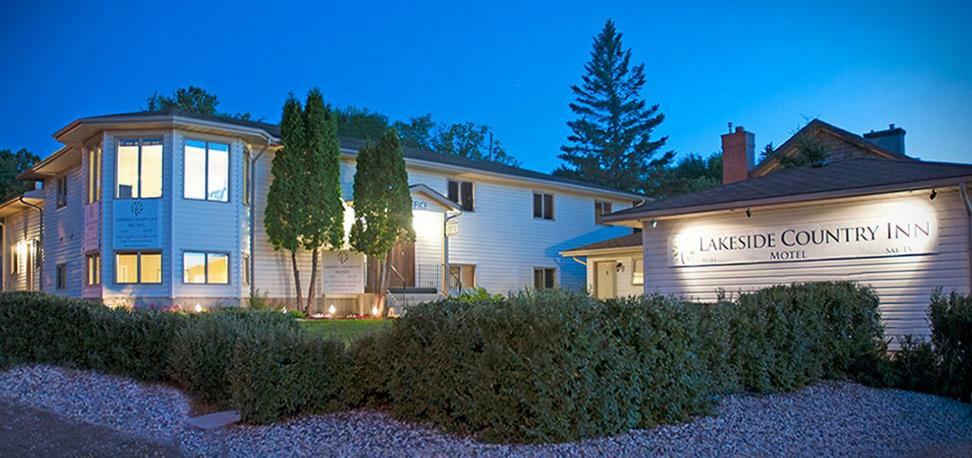 Lakeside Country Inn Manitou Beach 外观 照片